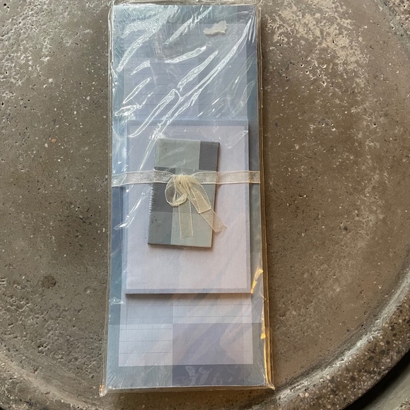 3 never used memo pads - Picture 6 of 7